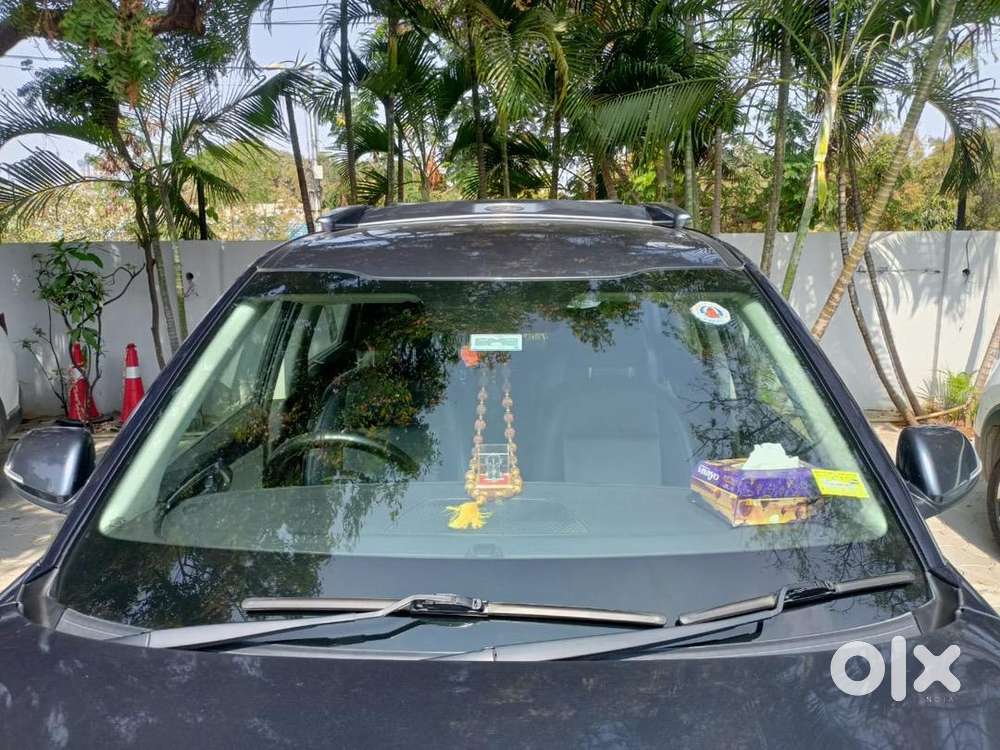 Kia Carens 2025 Diesel Well Maintained