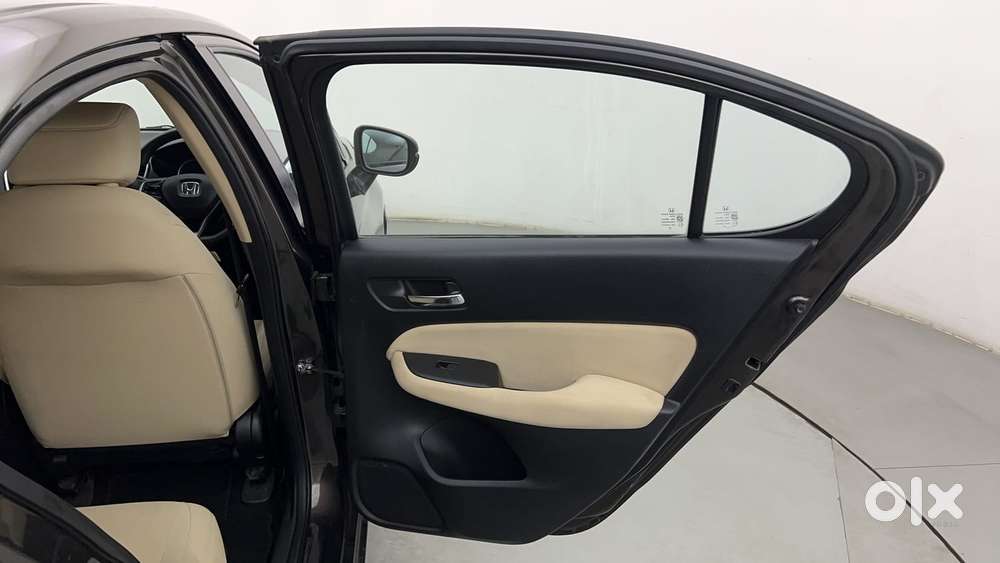 Honda City I-vtec V, 2021, Petrol