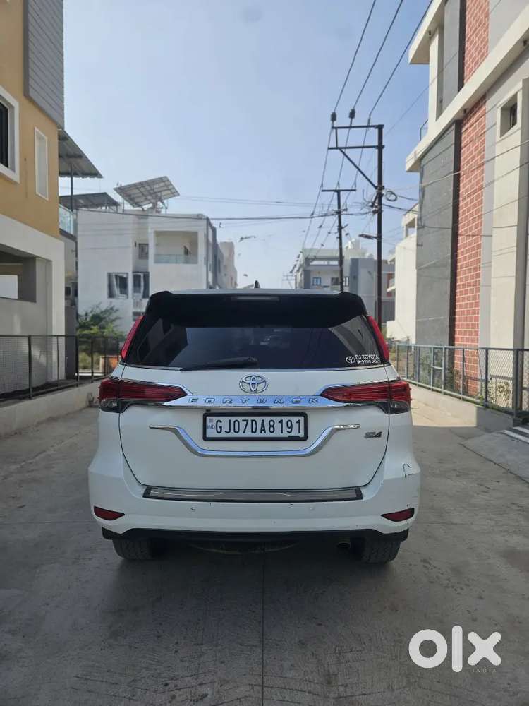 Toyota Fortuner Legender 2017