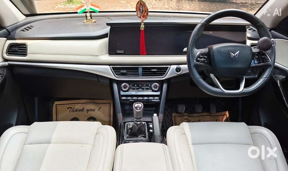 Mahindra Xuv700 2.2 Ax 7 Diesel Mt Str, 2025, Diesel