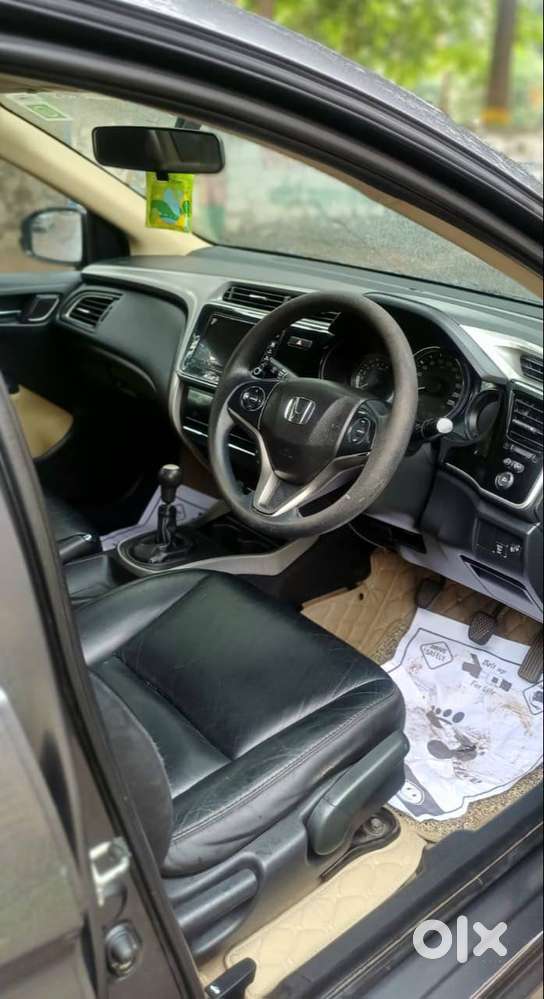 Honda Version: City 1.5 V Fuel  - Petrol  Model - 20