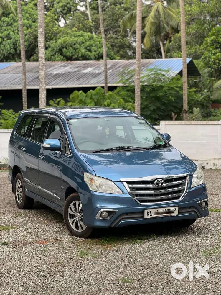 Toyota Innova 2015 Diesel Well Maintained