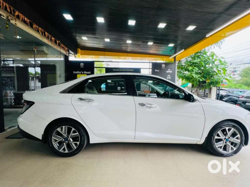 Hyundai Verna 1.5 Sx (o) Petrol Mt, 2024, Petrol
