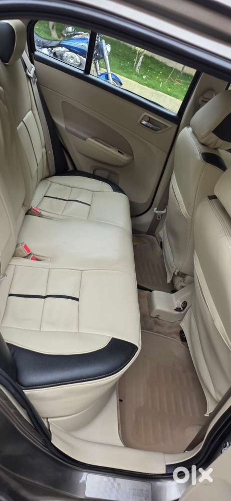 Maruti Suzuki Swift Dzire Vdi Bsiv, 2015