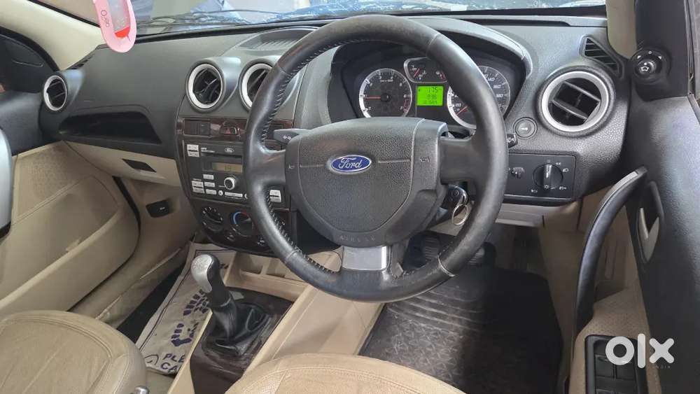 2010 Ford Fiesta Sxi 1.6 Petrol | Single Owner | Full Company Service