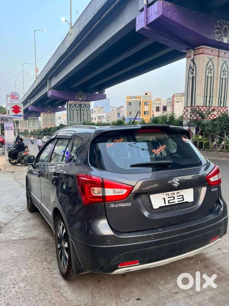 Maruti Suzuki S-cross 2020 Petrol Well Maintained