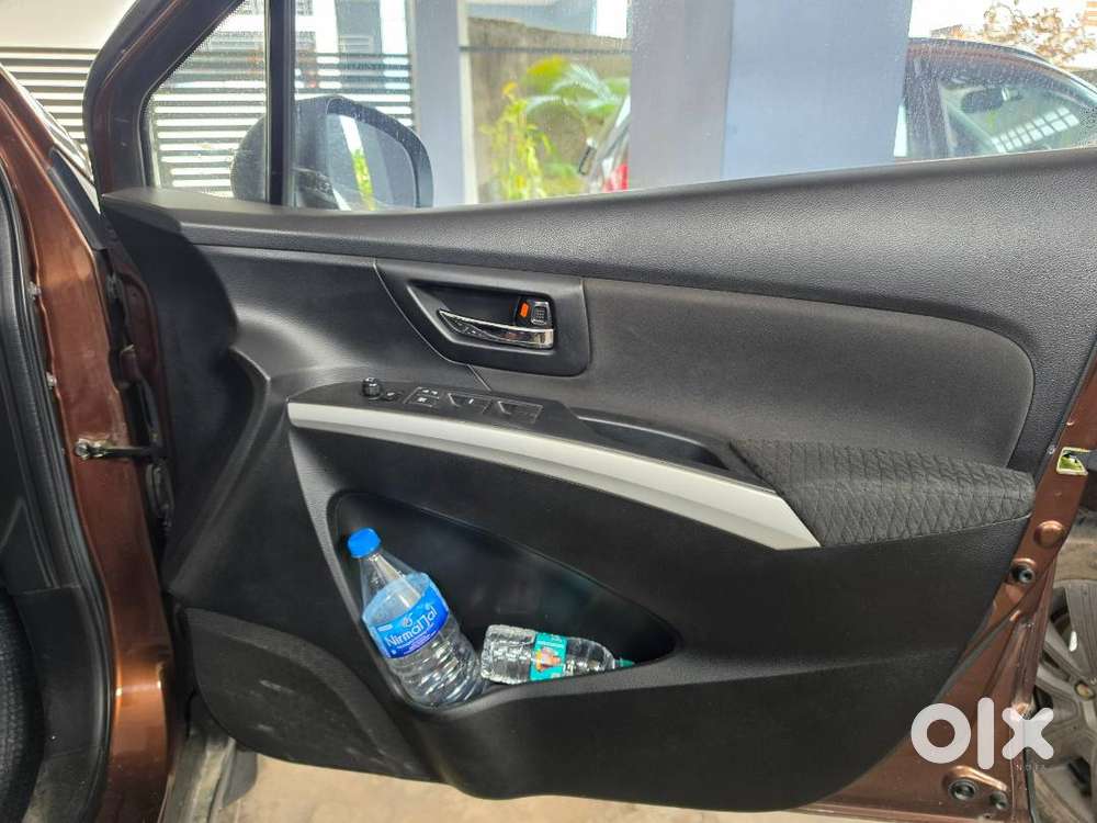 S-cross 2017 Diesel Showroom Condition 27000 Driven