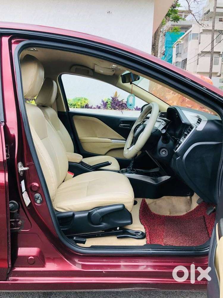 Honda City I-vtec V, 2017, Petrol