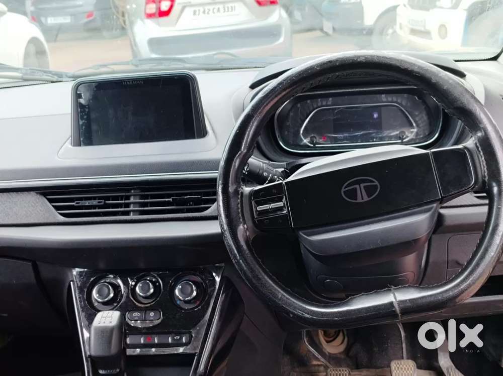 Tata Nexon Smart Plus1.2 Revotron Petrol 5 Mt, 2024, Petrol