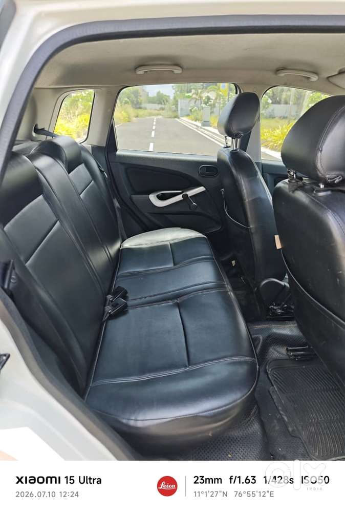 Ford Figo Petrol Zxi, 2010, Petrol