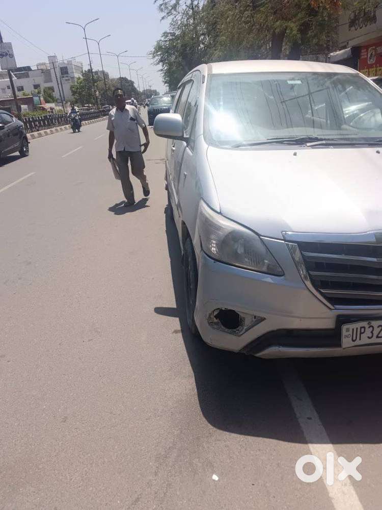 Toyota Innova 2.5 Z Diesel 7 Seater, 2014, Diesel