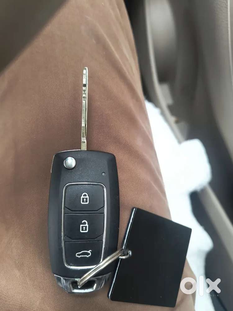 Hyundai Eon  Remote Lock 20+ Mileage