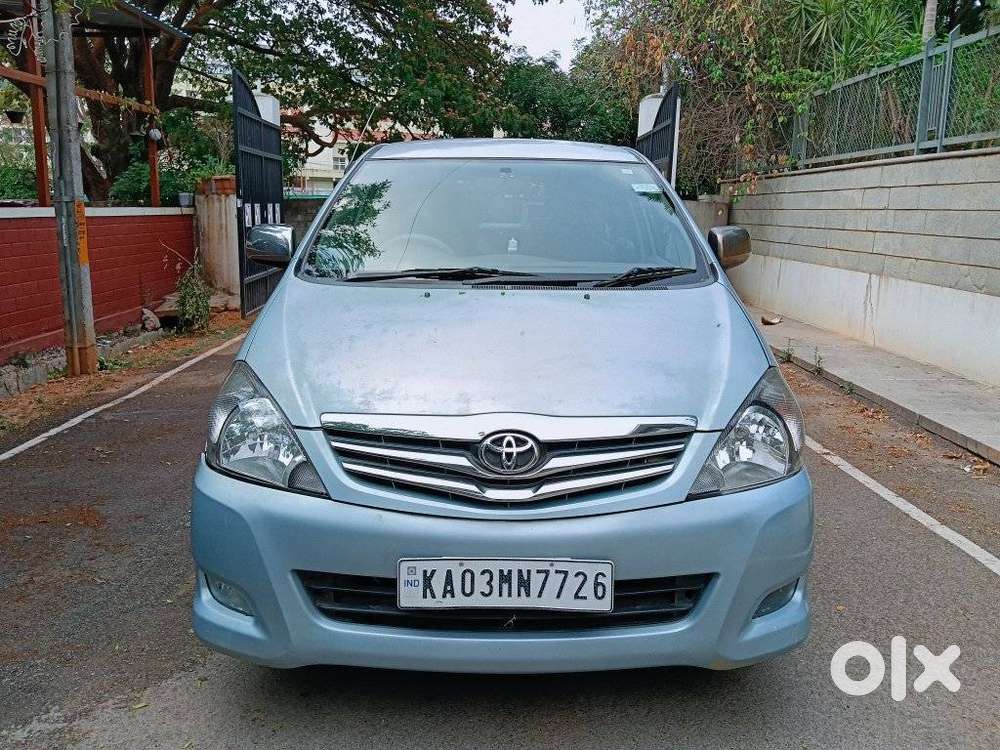 Toyota Innova 2.5 Ev Ps 7 Str Bs-iii, 2011, Diesel