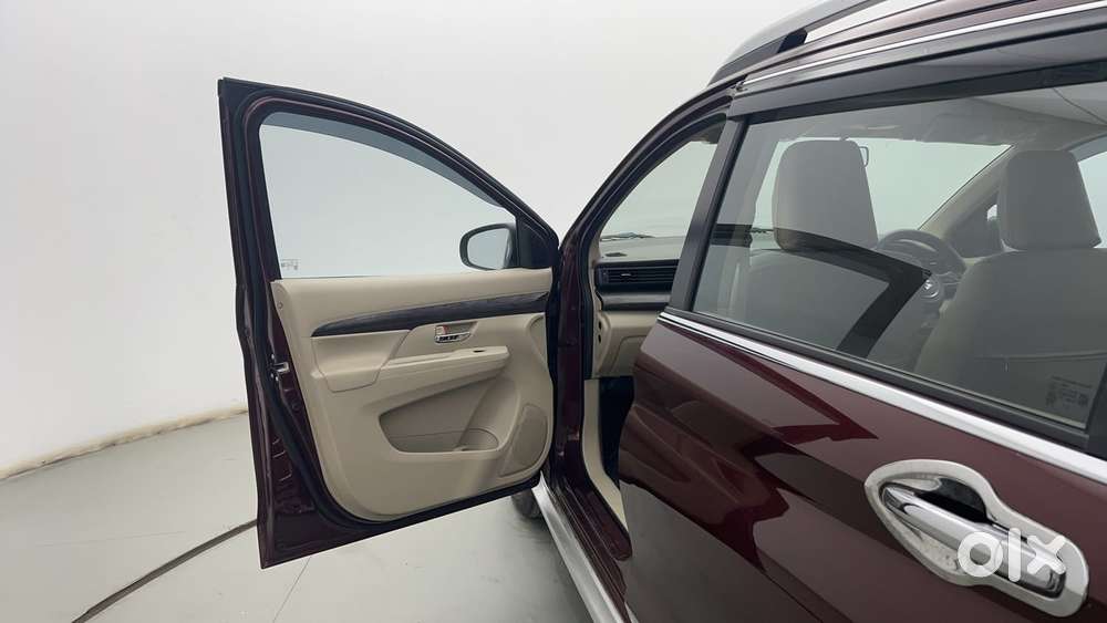 Maruti Suzuki Ertiga Zxi Plus At Shvs, 2022, Petrol