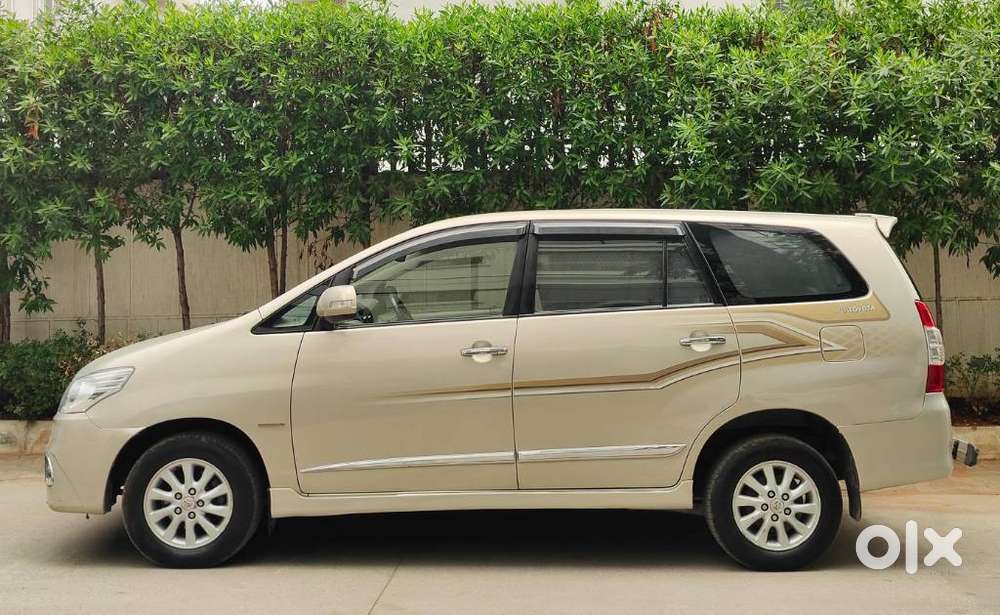 Toyota Innova 2.5 Z Diesel 7 Seater, 2014, Diesel