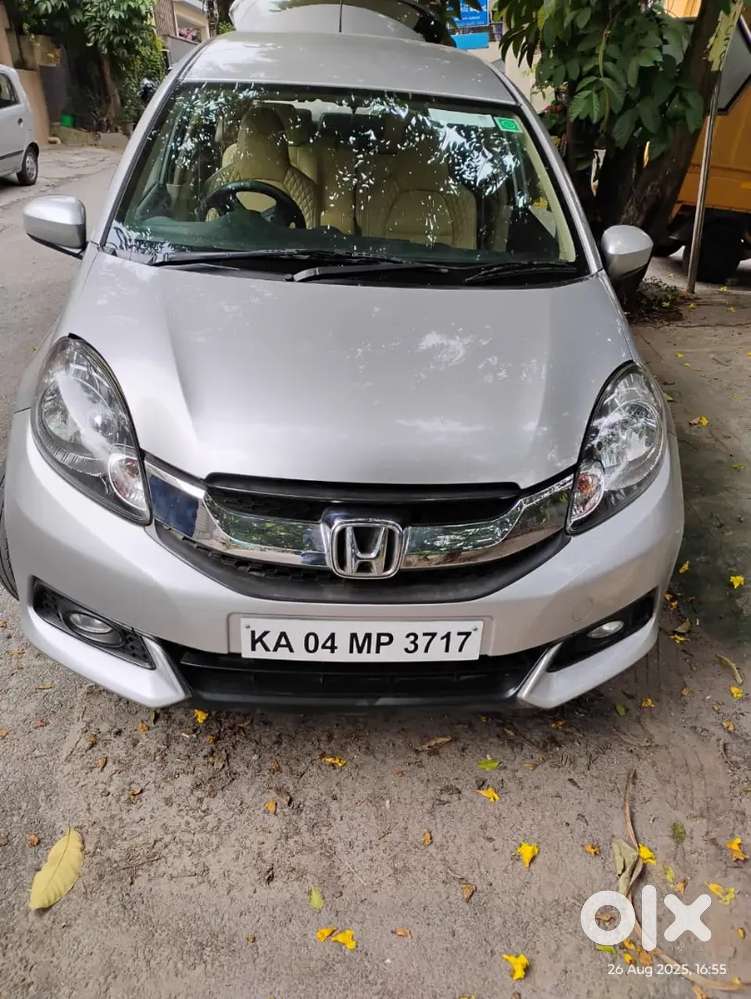 (no Car Dealers Please!)honda Mobilio 1.5 Petrol 2014