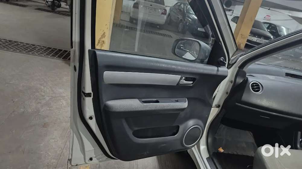 Swift Dzire Petrol/cng