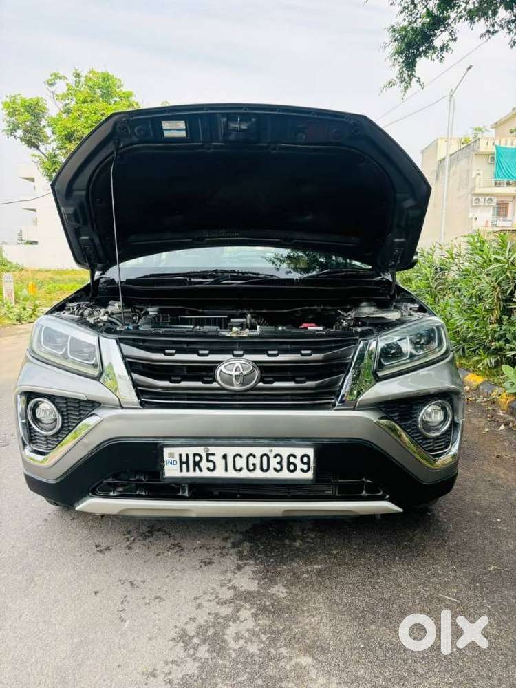 Toyota Urban Cruiser 1.5 Premium Grade At, 2022, Petrol