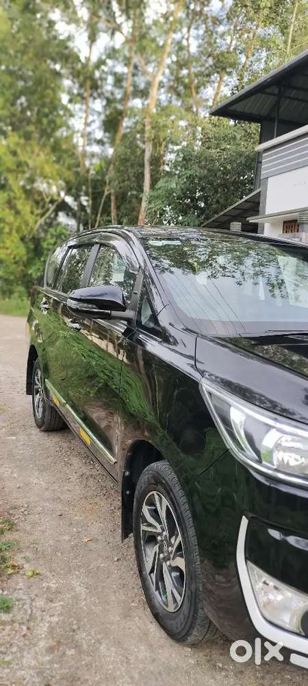 Toyota Innova Crysta 2024 Gx Mt