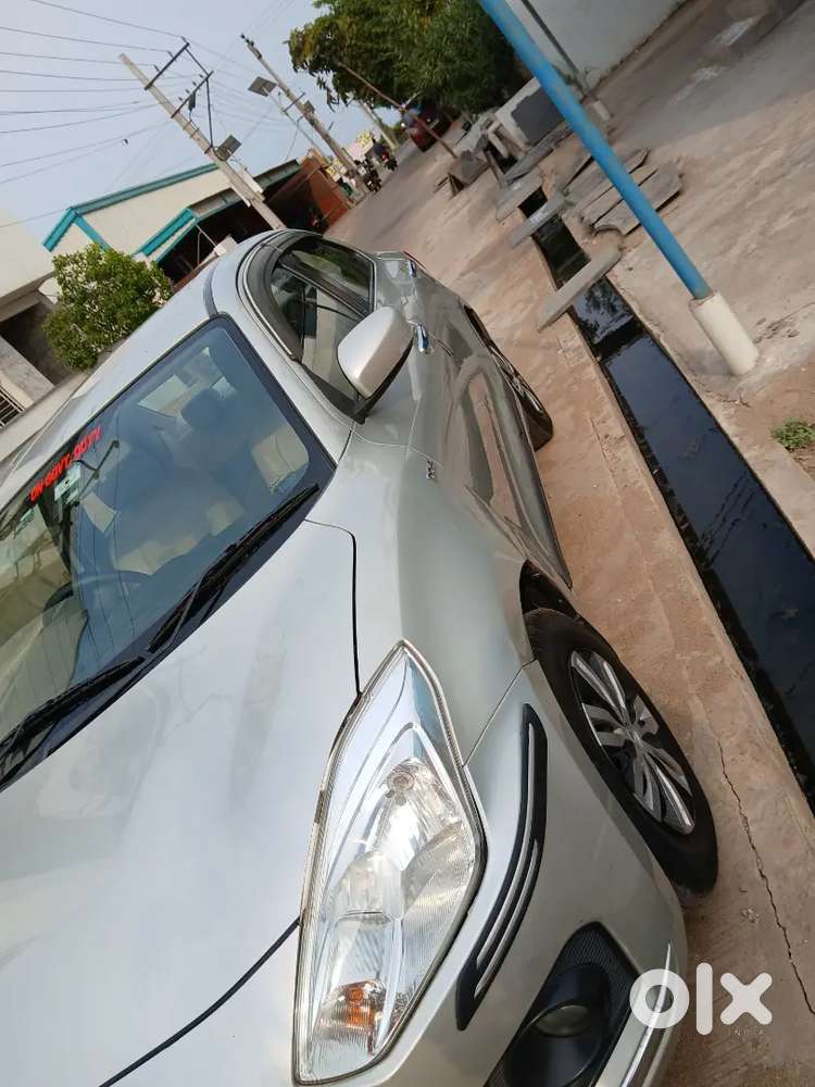 Maruti Suzuki Swift Dzire 2018 Diesel 88900 Km Driven