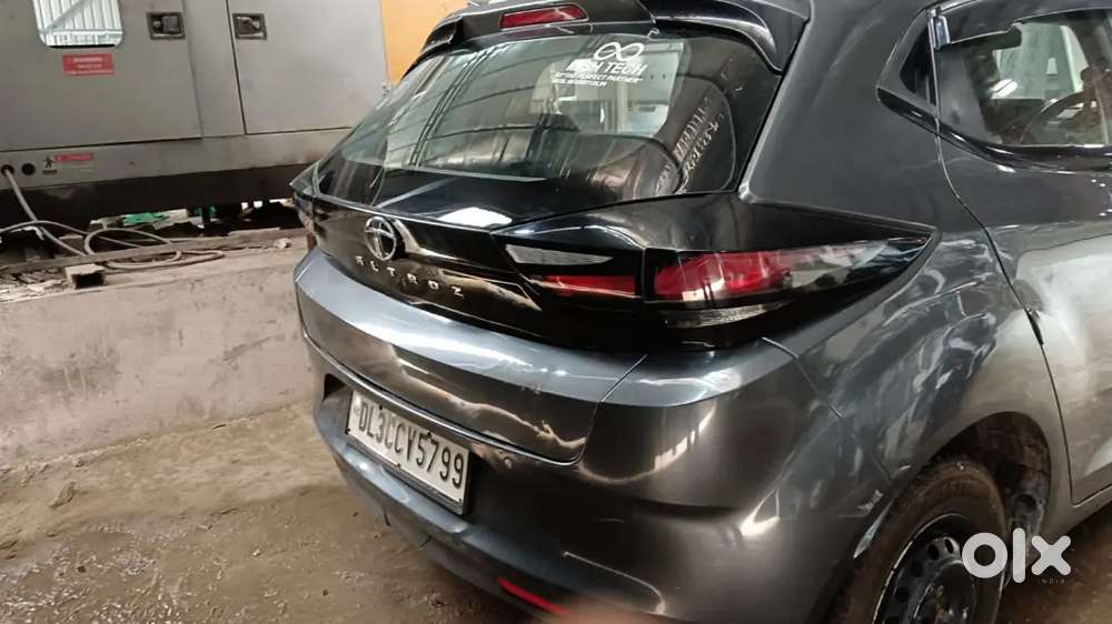 Tata Altroz 1.2 Xe 2022 Petrol Manual