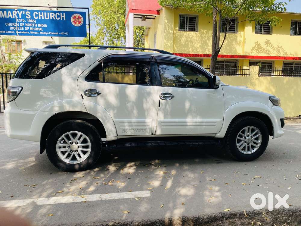 Toyota Fortuner 3.0 Sportivo 4x2 Mt, 2015, Diesel