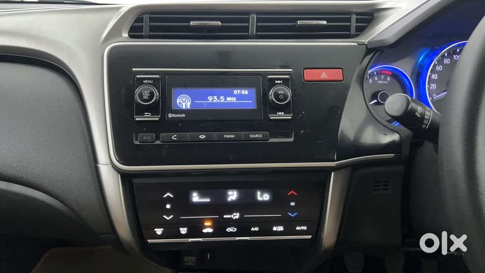 Honda City I-vtec Sv, 2015, Petrol