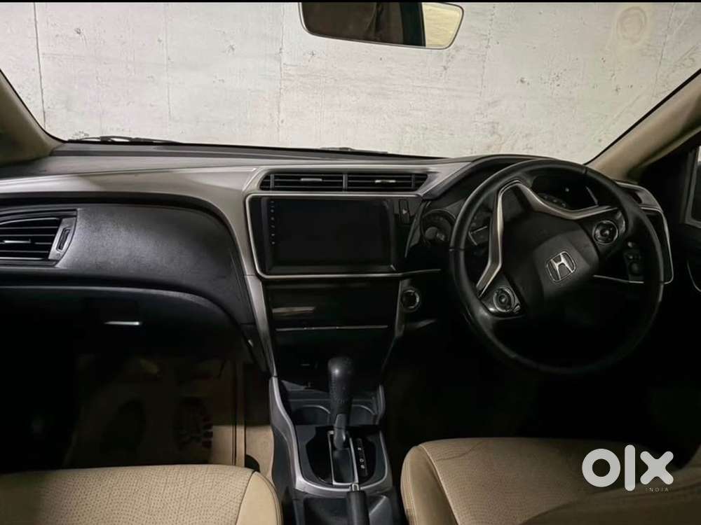 Excellent Condition Honda City 1.5 Vx Cvt (automatic) Vip Number