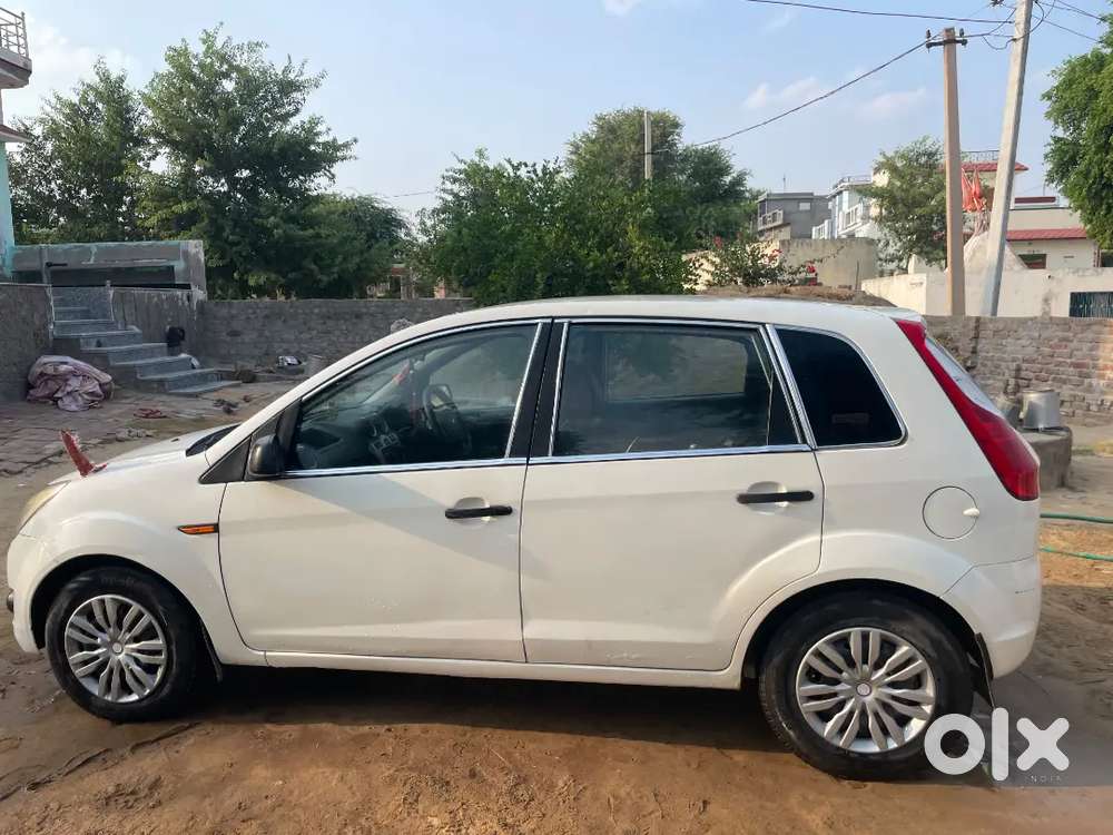 Ford Figo 1.5 Trend 2012