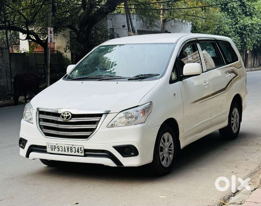 Toyota Innova 2.5 G (diesel) 8 Seater, 2016, Diesel