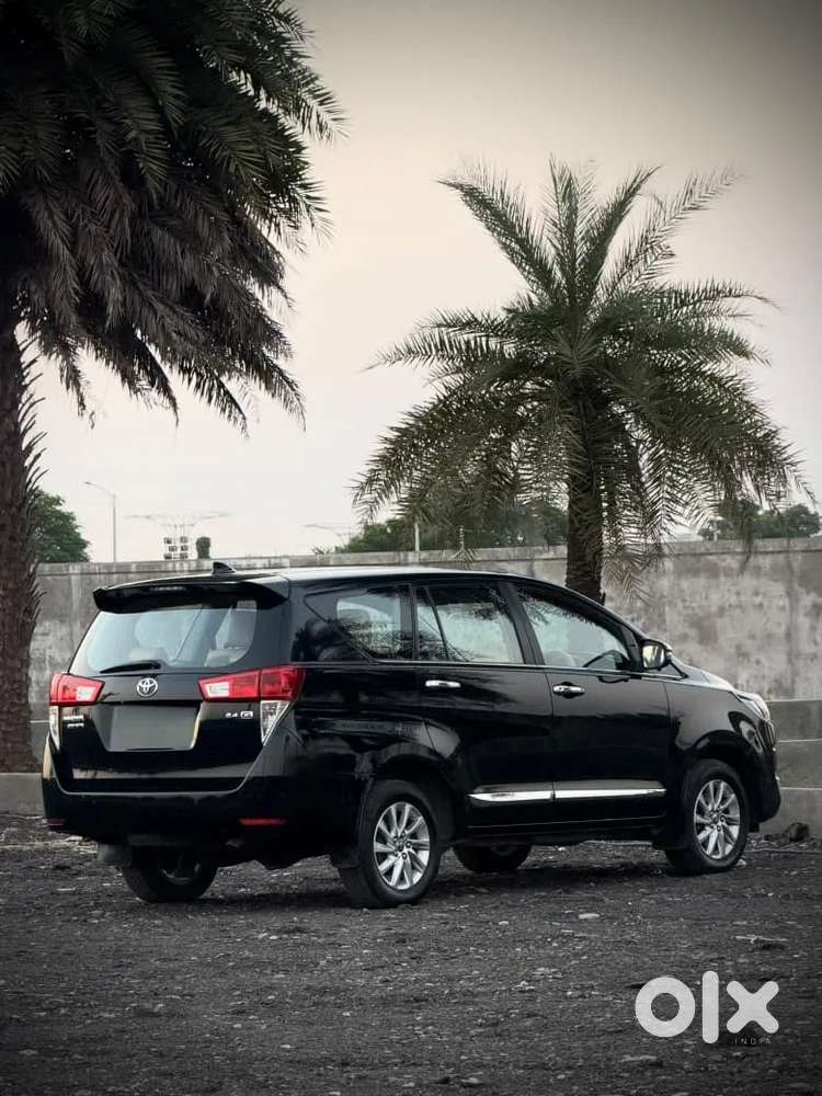Toyota Innova Crysta [2020-ongoing] 2.4 Gx At 8 Str, 2022, Diesel