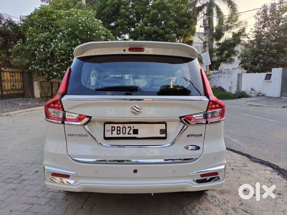 Maruti Suzuki Ertiga Zxi Shvs, 2024, Petrol