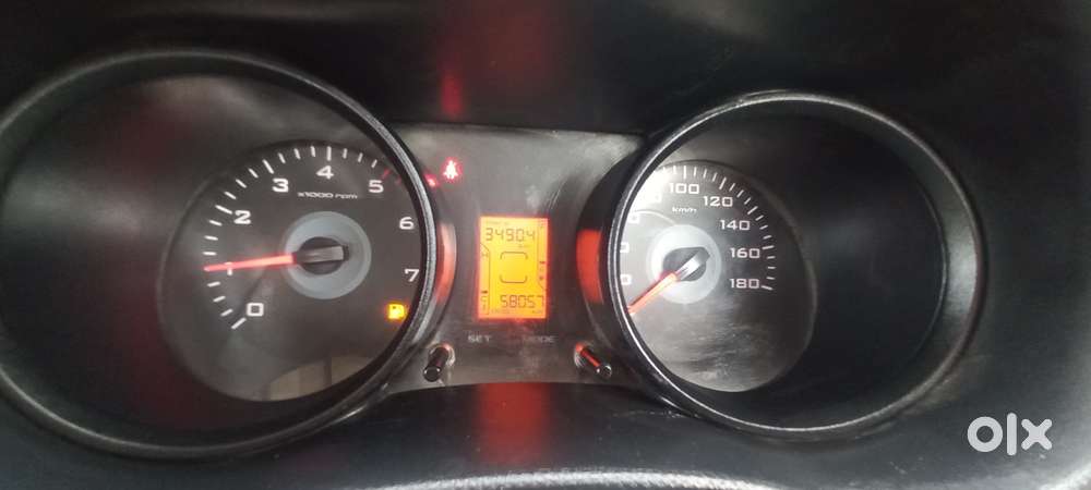 Mahindra Tuv 300 T6 Plus, 2018, Diesel