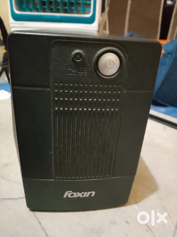 UPS 600 VA