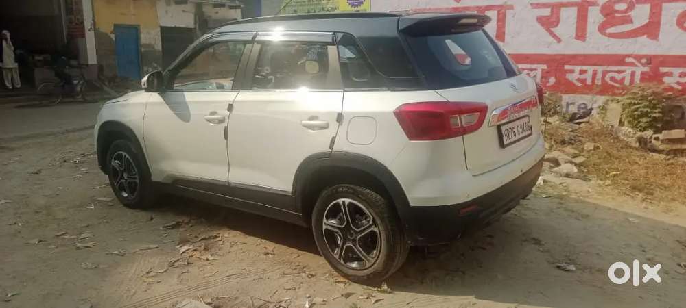 Maruti Brezza Lxi 2021  Cng  75,000 Km  2nd Owner