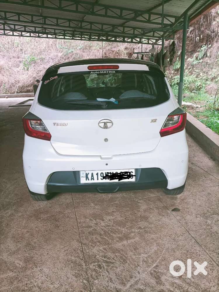 Tata Tiago Top End..