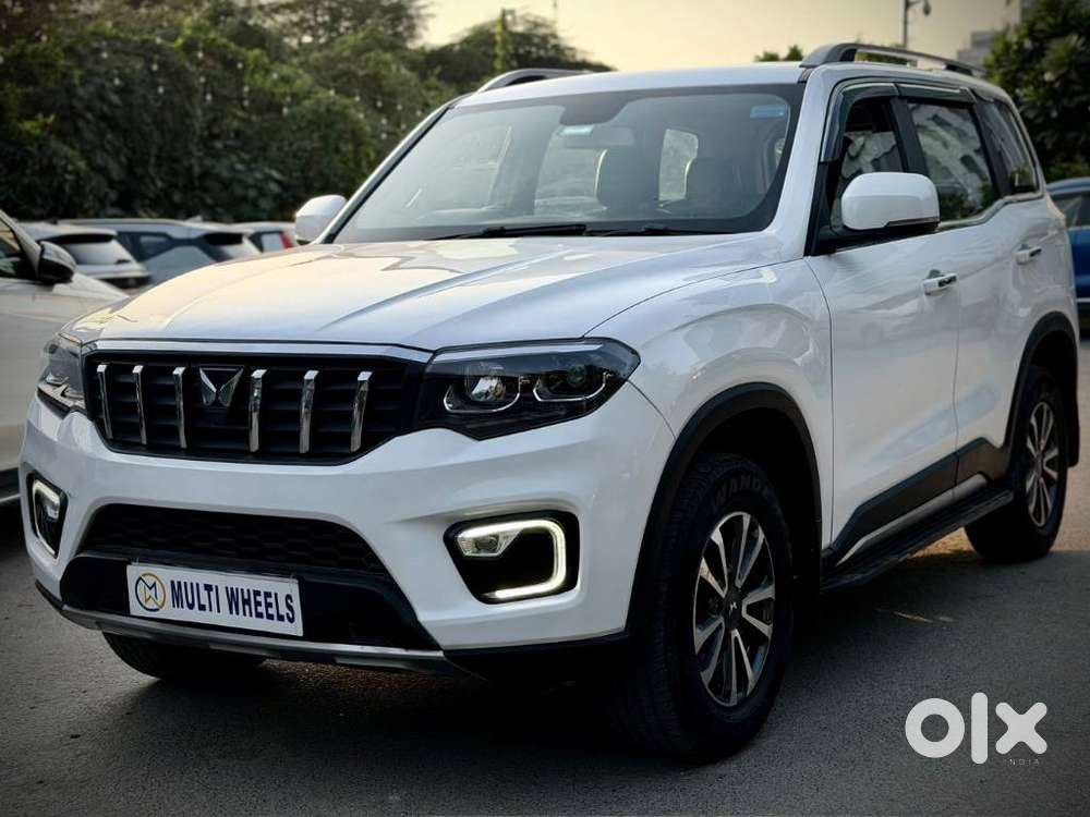 Mahindra Scorpio N Z8 Petrol At 7 Str, 2024, Petrol