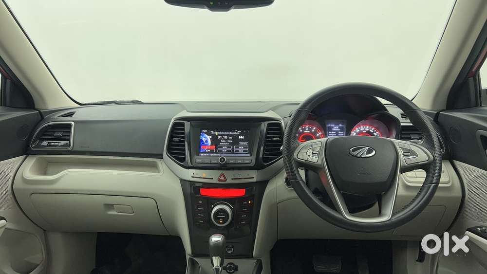 Mahindra Xuv300 1.2 W8 (o) Amt Petrol, 2022, Petrol