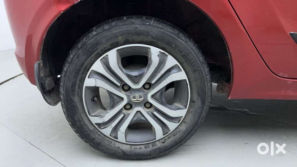 Tata Tiago Xza, 2019, Petrol