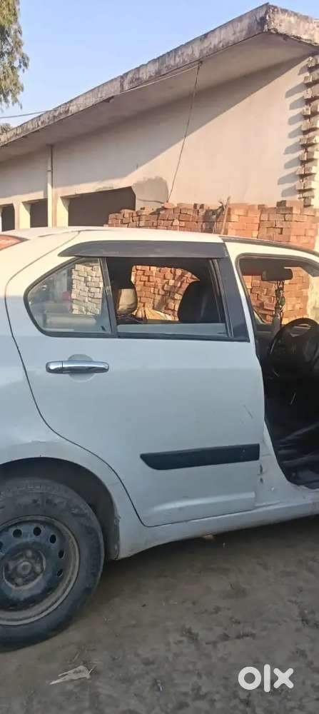 Maruti Suzuki Dzire 2011