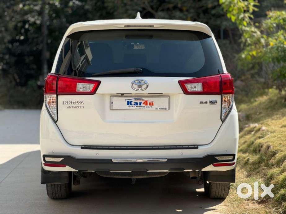 Toyota Innova Crysta [2020-ongoing] 2.4 Gx At 8 Str, 2021, Diesel