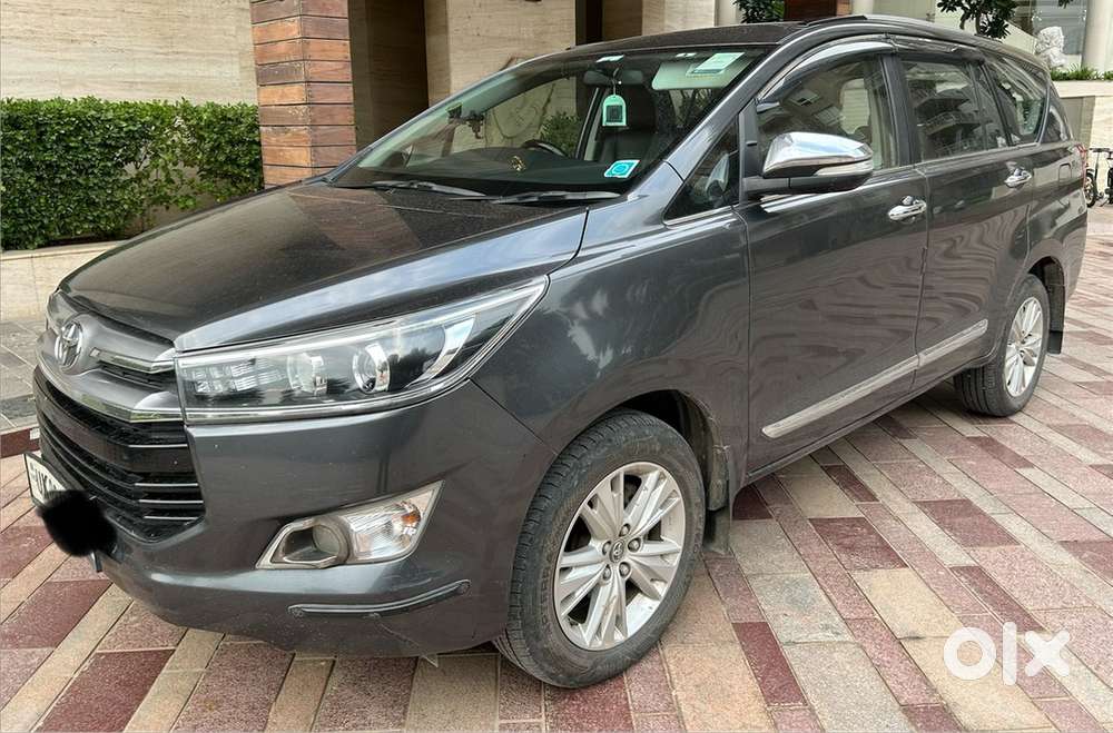 Toyota Innova Crysta Zx Diesel 2016