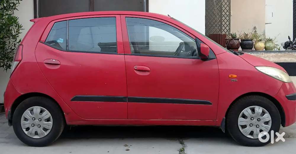 I 10 Sportz Model