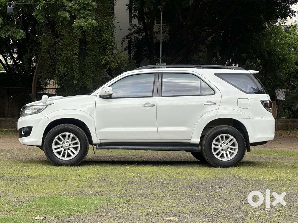 Toyota Fortuner 3.0 4x2 Mt, 2014, Diesel
