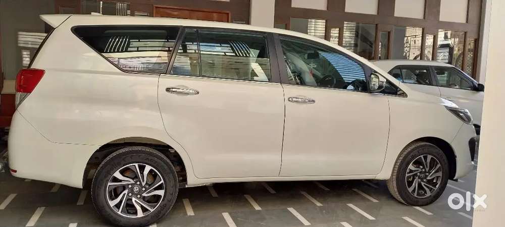 Toyota Innova Crysta Diesel 2021