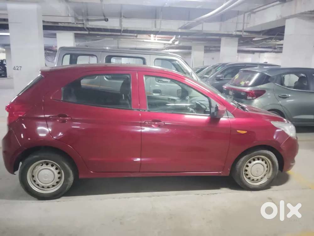 Ford Figo (2016) [diesel]  Life-time Mileage 21.1km/l  44,500km