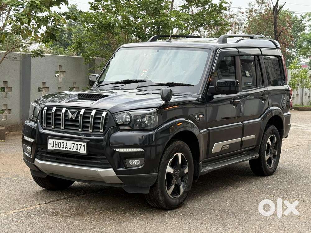 Mahindra Scorpio Classic 2.2 S 11 Mt 7 Str, 2023, Diesel