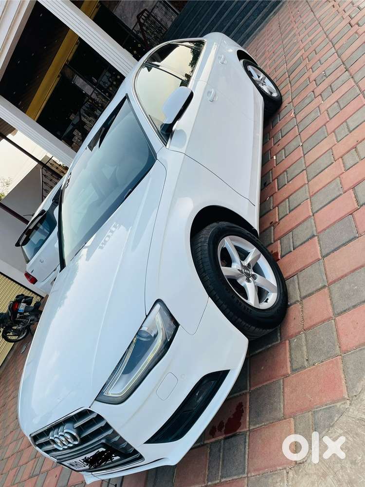 Audi A4 2012 Diesel Well Maintained Model 2012 If You Interested Call