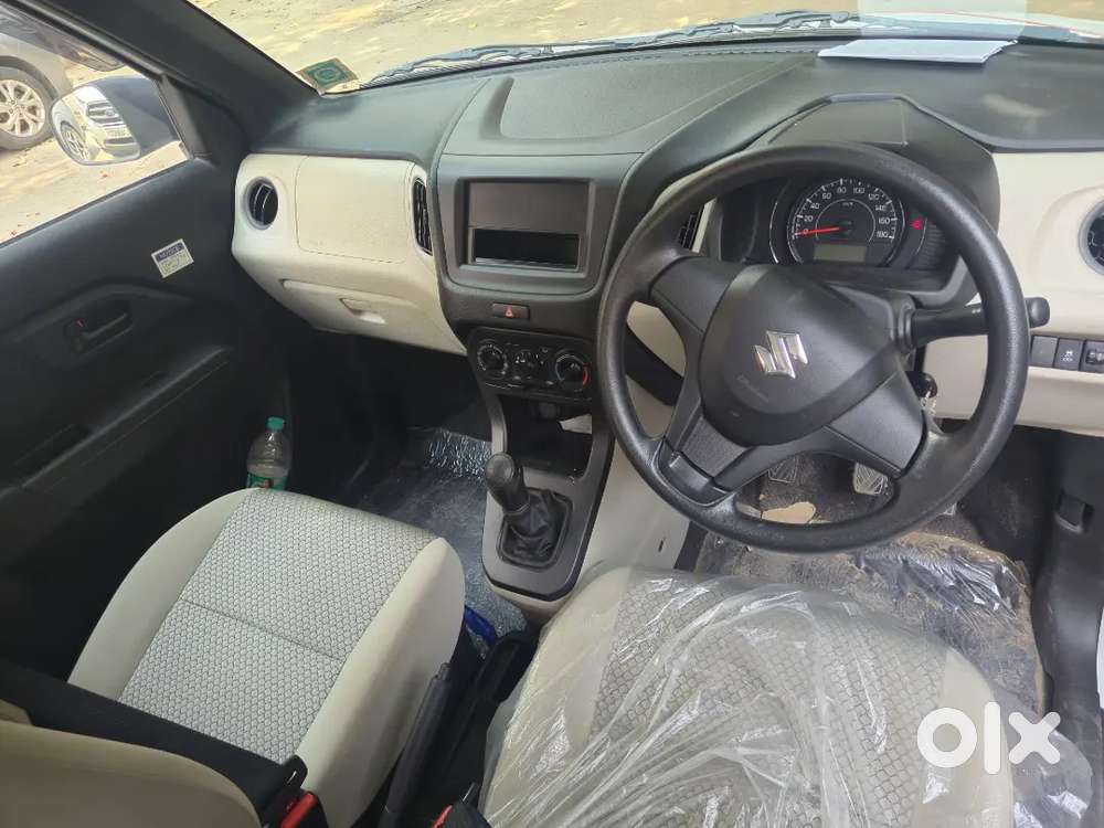 Maruti Suzuki Wagon R Vxi 2025