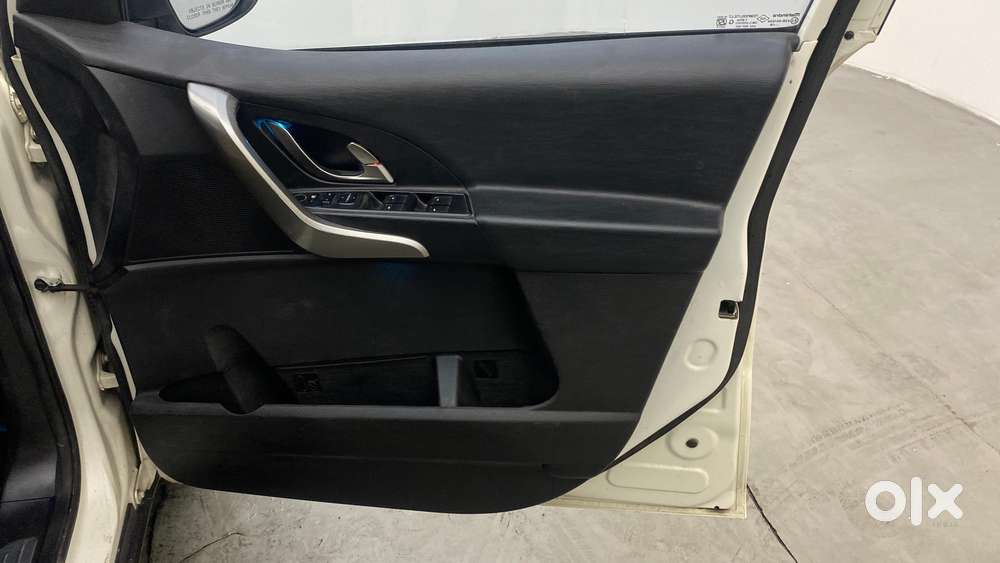 Mahindra Xuv500 W7 At, 2021, Diesel